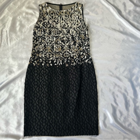 St. John Collection Metallic Pixelated Jacquard Topper Jacket and Dress Set 6 - Picture 2 of 15